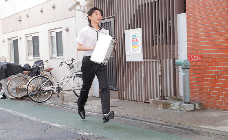 空き巣犯の侵入経路になりやすい「窓」の鍵の防犯対策について